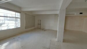 80 Hout Street